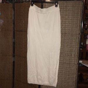 NWT Guess long sweater skirt size Medium